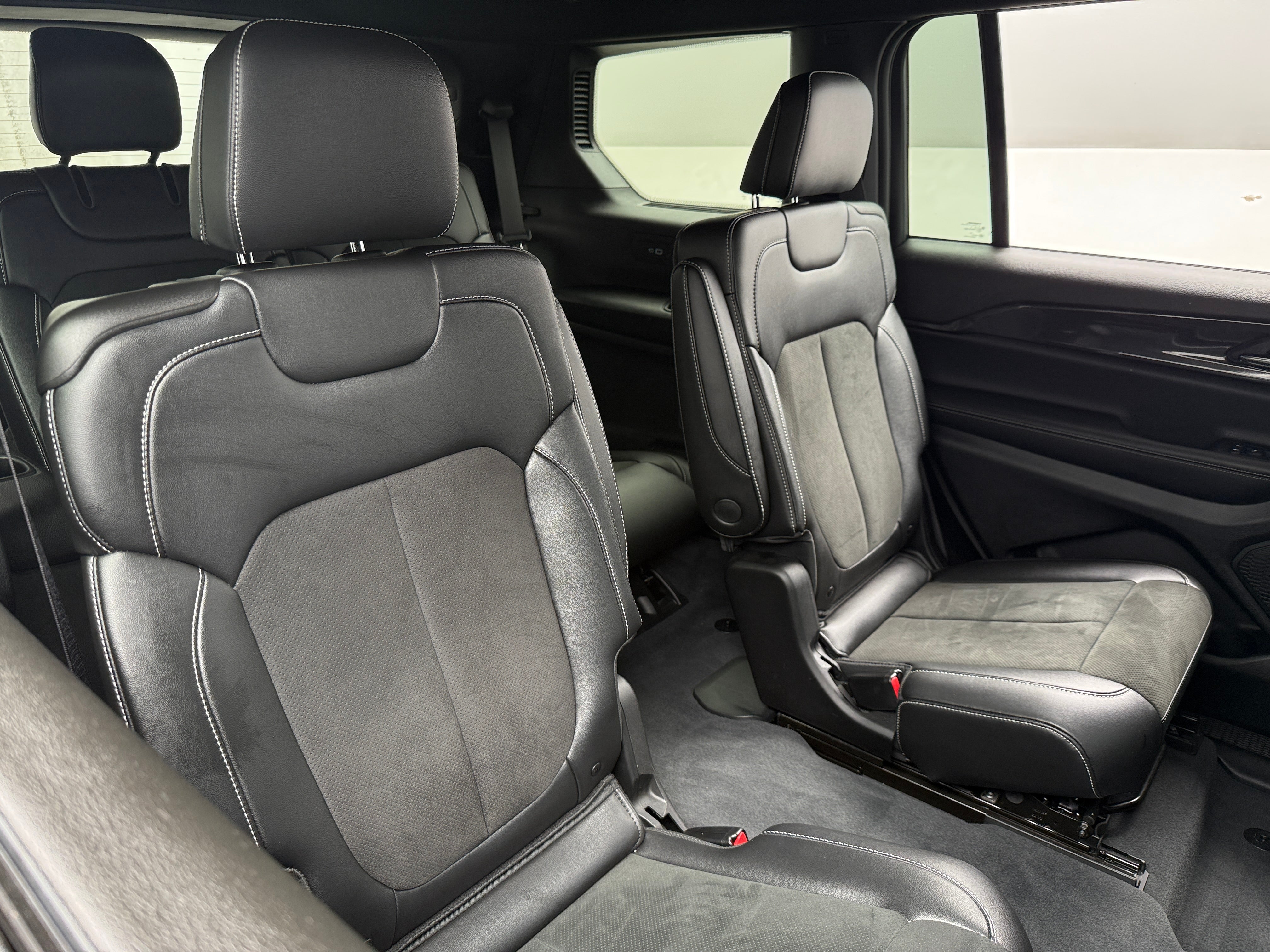 jeep grand cherokee l 2023 1C4RJKAG2P8738499 image jeep grand cherokee l 2023 1C4RJKAG2P8738499 image